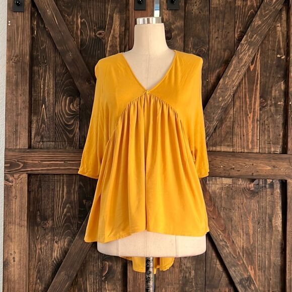 ZARA Mustard Yellow V Neck BABYDOLL RUFFLE PLEATED DRAPE HI LOW Sz-Small - Picture 2 of 11